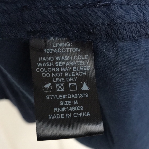 Whyte Eyelash lace dress size Medium - Picture 6 of 6